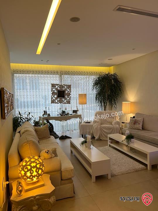 شقة فاخرة مفروشة مساحة 180م للايجار 3 نوم في عمان - دابوق
