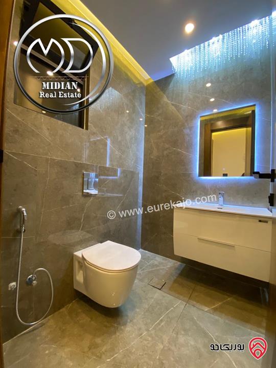 شقق جديدة للبيع في عمان - خلدا مساحات 220م 4 نوم تشطيبات و ديكورات عصرية فاخرة اطلالة جميلة بسعر مميز