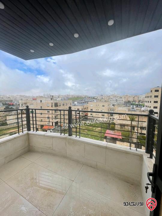 شقة جديدة لم تسكن بعد مساحة 130م طابق ثالث للايجار في عمان - عرجان