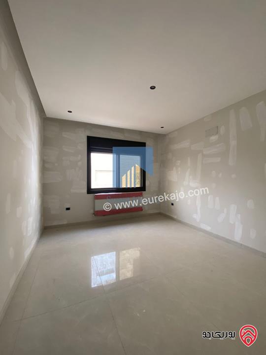 شقة فاخرة طابق ثاني 210م تشطيب سوبر ديلوكس للبيع في عمان - تلاع العلي