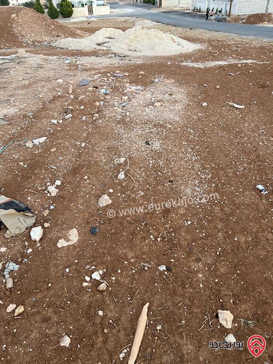 منزل عظم مساحة 224م على أرض 911م للبيع في الخشافية أحد - شرق عمان 