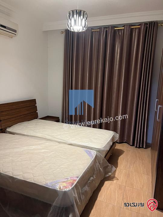 شقة مفروشة فاخرة للبيع في عمان - أم السماق قرب دوار النعيمات طابق ثالث 110م مع روف 110م تشطيب سوبر ديلوكس