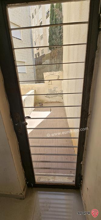 شقة شبه تسوية مساحة 108م للبيع في عمان - طبربور 