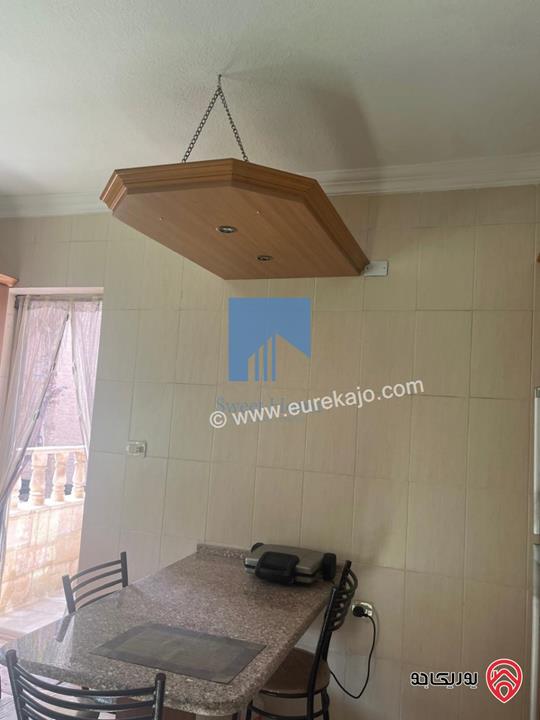 شقة مميزة للبيع في عمان - الجاردنز قرب جريدة الرأي والدستور طابق ثالث 172م مع روف ترس 60م بسعر مغري