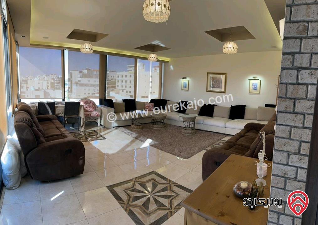 Deluxe Furnished one bed room roof for rent in Abdoun corridor with amazing view..روف مميز بإطلالة رائعة للايجار في ربوة عبدون