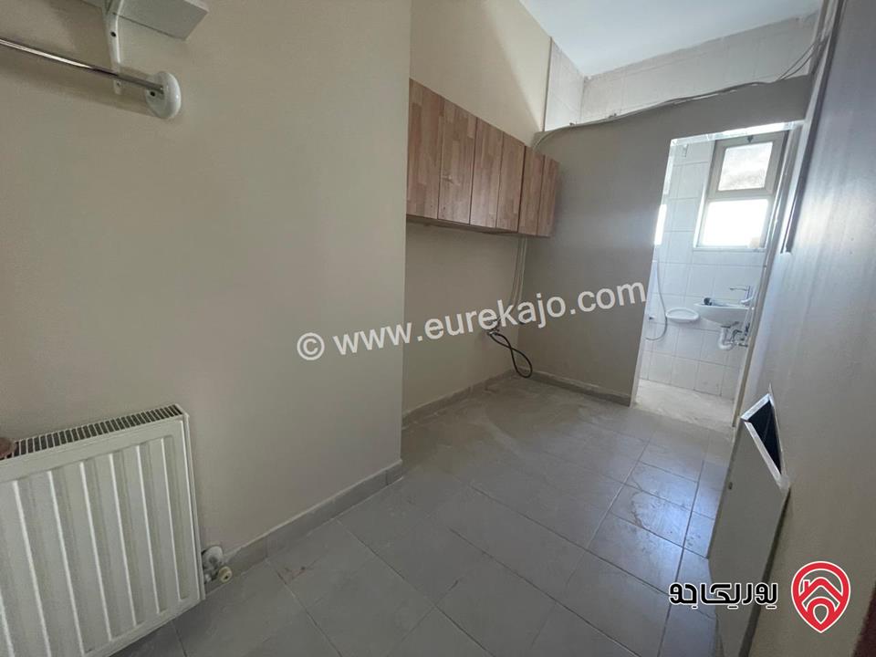 شقة فارغة مساحة 325م للإيجار في عمان - ضاحية الأمير راشد 