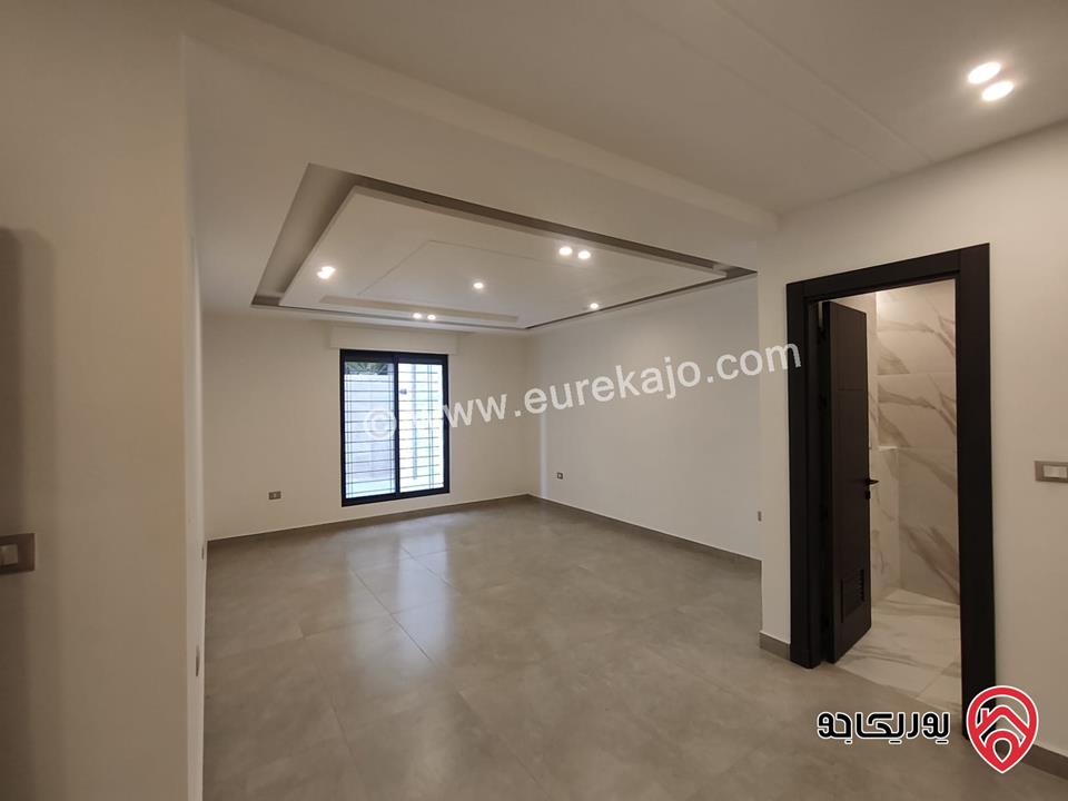  شقق جديدة مساحة 240م للبيع في عمان - حي الصحابة رجم عميش  