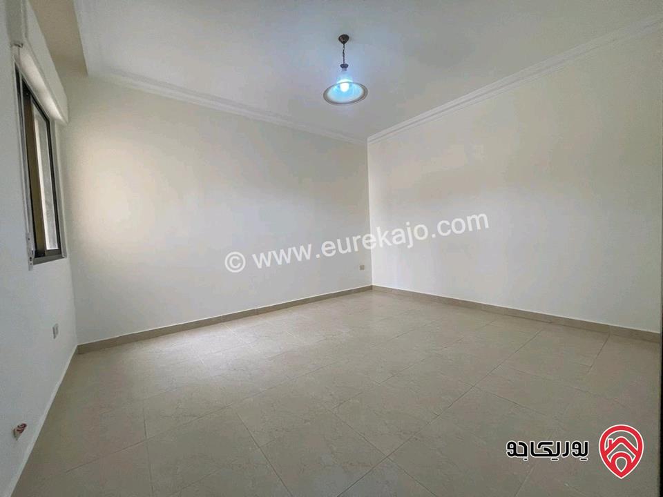 شقة مساحة 135م طابق ثاني للبيع في عمان - ضاحية الرشيد 