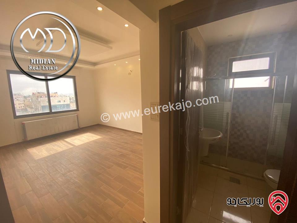 شقق فارغة للايجار في عمان - ضاحية النخيل مساحات 190م تشطيبات و ديكورات سوبر ديلوكس اطلالة جميلة بسعر مميز