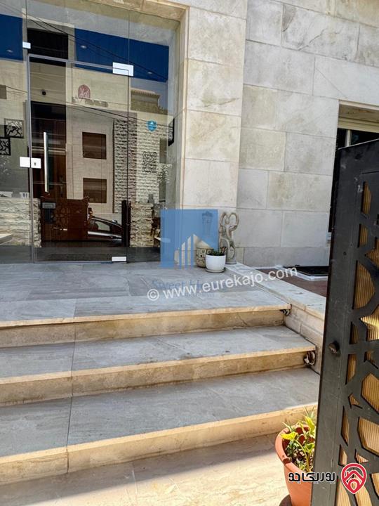 فيلا فاخرة مساحة 750م على ارض 500م للبيع في عمان - دابوق تشطيب سوبر ديلوكس