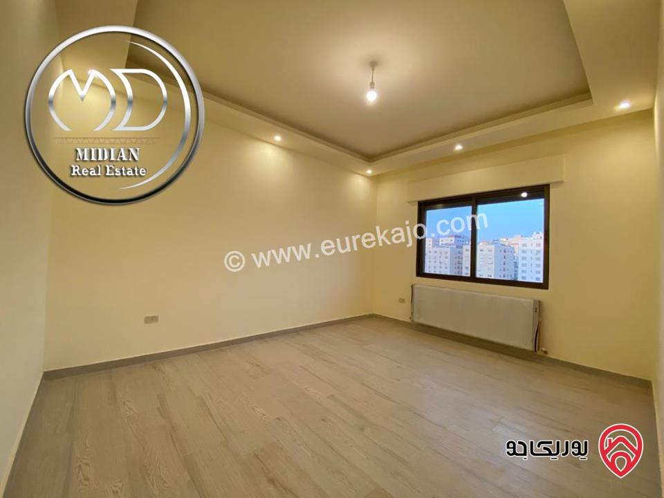 شقة للبيع طابق ثالث في عمان - تلاع العلي مساحة 180م تشطيبات وديكورات سوبر ديلوكس اطلالة جميلة جديدة لم تسكن بسعر مميز