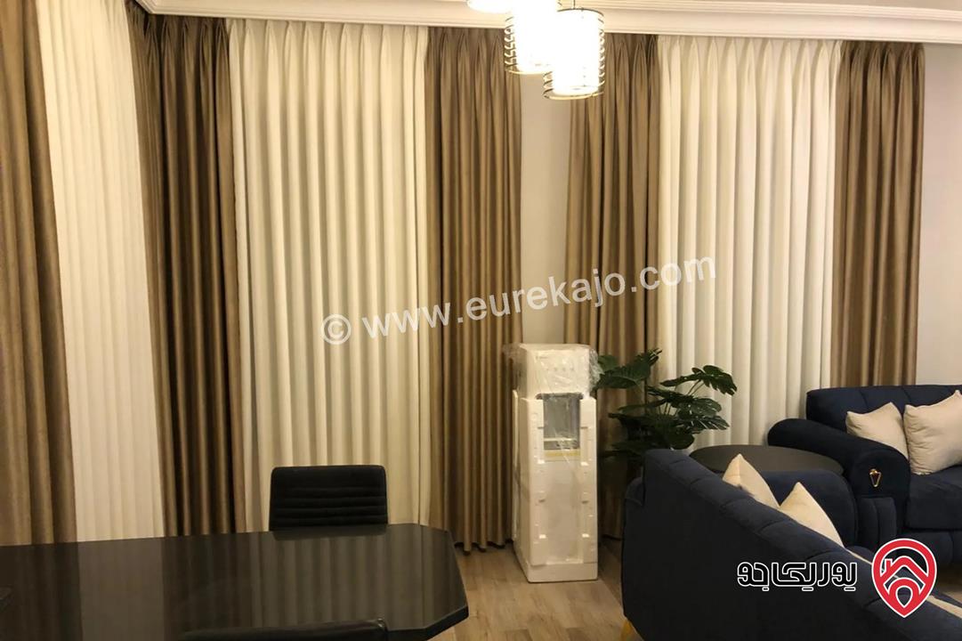 شقة فاخرة مساحة 105م طابق أول للايجار مفروشة في عمان - عبدون