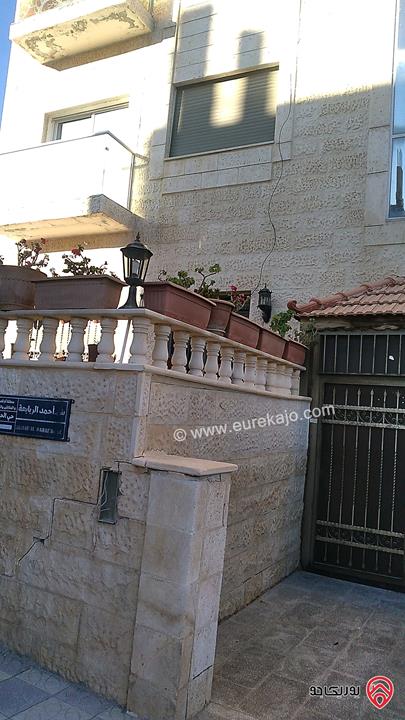 شقة مساحة 115م طابق أول للبيع في عمان - البنيات مقابل مدارس الحصاد 