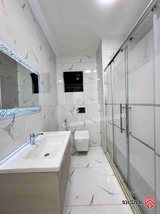 شقتين طابق أرضي 162م و شقة طابق ثالث مع روف 217م للبيع في عمان - البنيات 