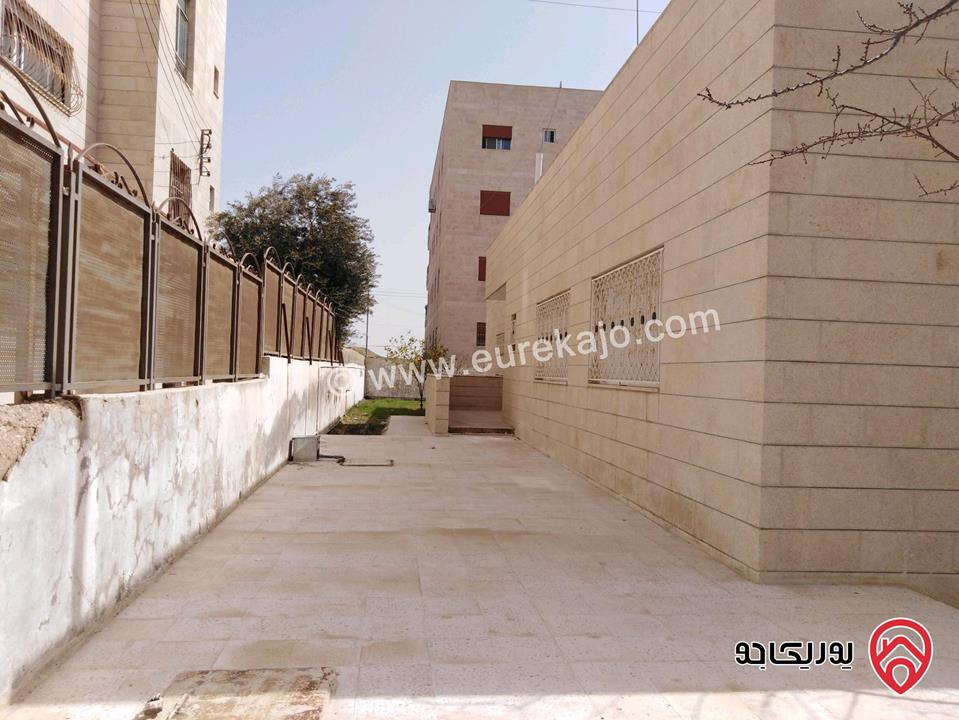 بيت مستقل مساحة 322م على أرض 613م للبيع في عرقوب خلدا وبالقرب من الدفاع الجوي