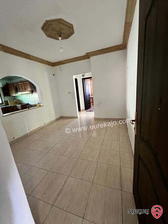 شقة فارغه طابق اول مساحة 140م للايجار في عمان - ضاحية الياسمين