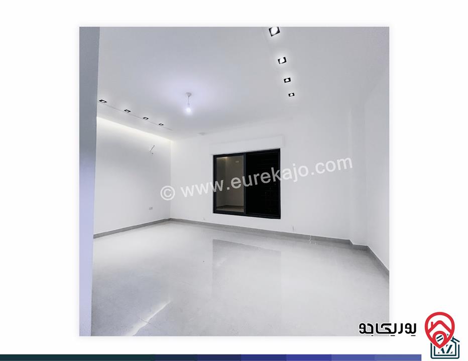 شقة طابق ارضي مساحة 180م بالاضافة الى تراس 45م للبيع في عمان - شفا بدران