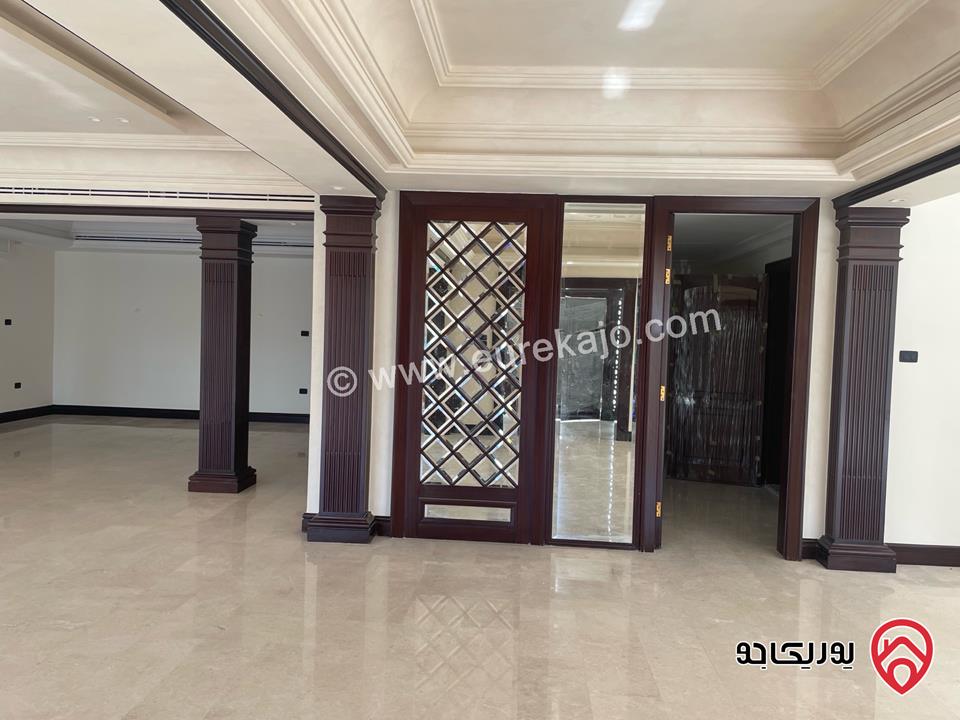 فيلا مستقلة مساحة 1200م على أرض 1 دونم للبيع في عمان - عبدون 