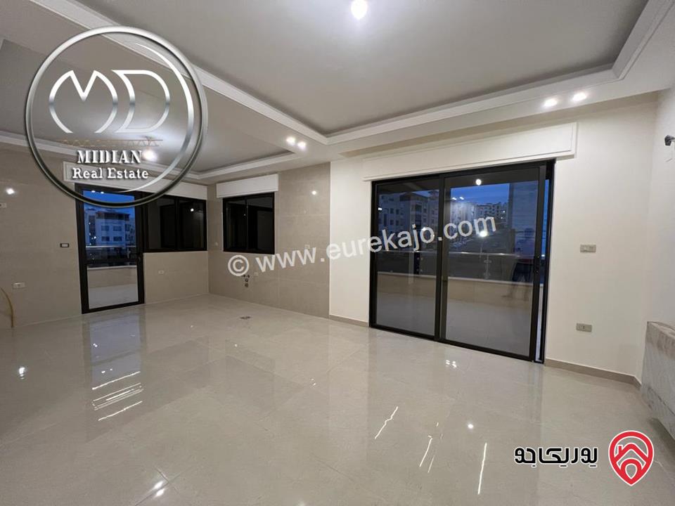 شقق جديدة للبيع في عمان - ضاحية الرشيد مساحات 175م تشطيبات و ديكورات عصرية اطلالة جميلة بأسعار مميزة 
