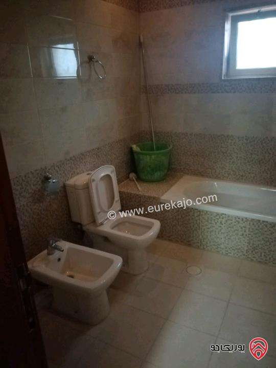 فيلا مساحة 900م على أرض 733م للبيع في عمان - شفابدران عيون الذيب مميزة جدا 