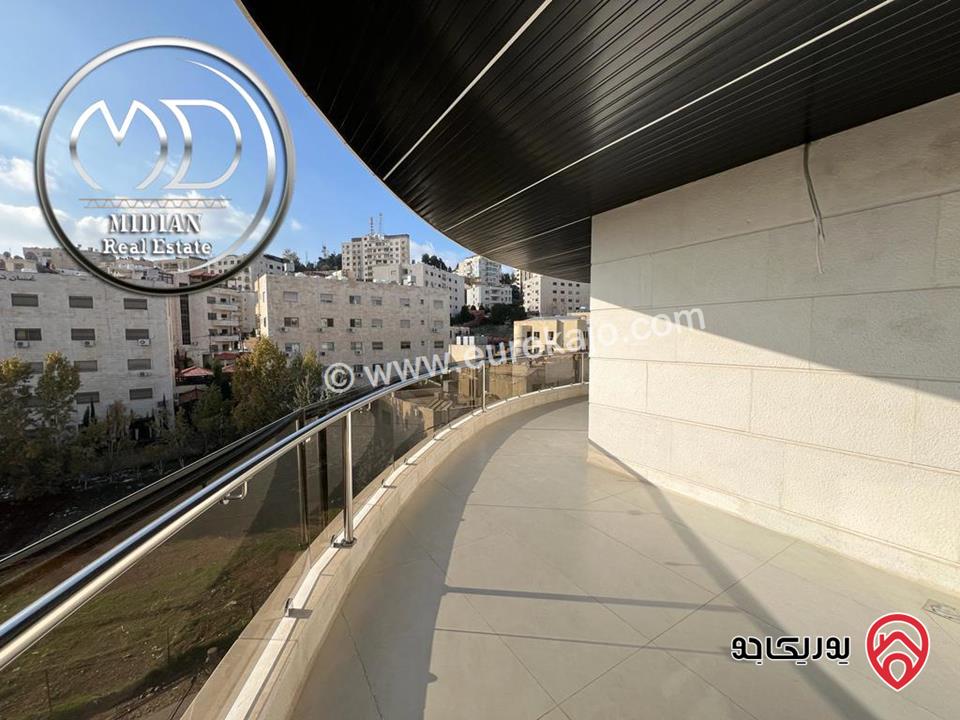 شقة دوبلكس جديدة للبيع في عمان - خلدا العوجانية طابق أخير مع روف مساحة 250م مع تراسات اطلالة رائعة بسعر مميز