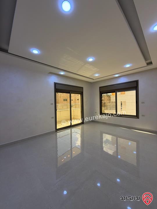 شقة طابق الثاني مساحة 150 متر سوبر ديلوكس للبيع في عمان - طبربور 