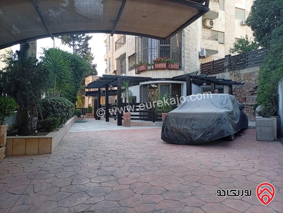 شقة دوبلكس أرضية شبه مستقلة مساحة 375م داخلي و 300م خارجي للبيع في عمان - خلدا