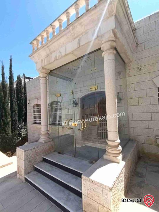 فيلا مميزة مساحة 510م على أرض 700م للبيع في عمان - دابوق الرحمانية