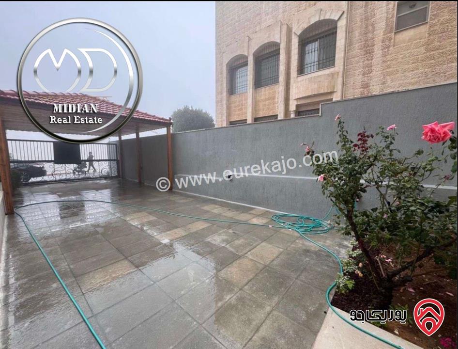 شقة أرضية فاخرة للايجار في عمان - دير غبار مساحة 300م مع تراسات و حدائق 350م تصلح للأجانب والهيئات الدوبلوماسية 