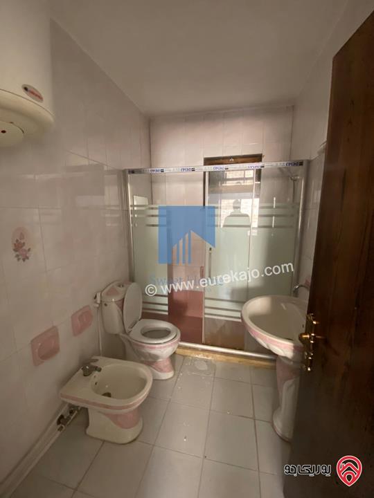 شقة مميزة طابق ثالث 168م للبيع في عمان - خلدا 