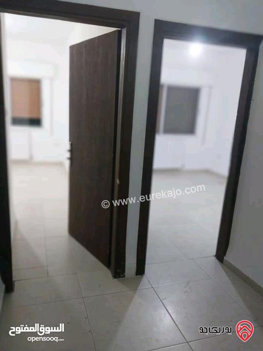 شقة فارغة طابق ارضي مساحة 100م للإيجار في عمان - ام أذينة 