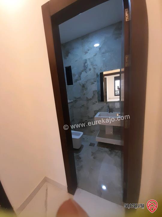 شقة سوبر ديلوكس ارضية مساحة 230م داخلي و 60م خارجي للبيع في عمان - طريق المطار