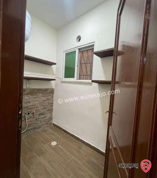 شقة فارغة طابق ثالث مساحة 190م للإيجار في عمان - تلاع العلي 