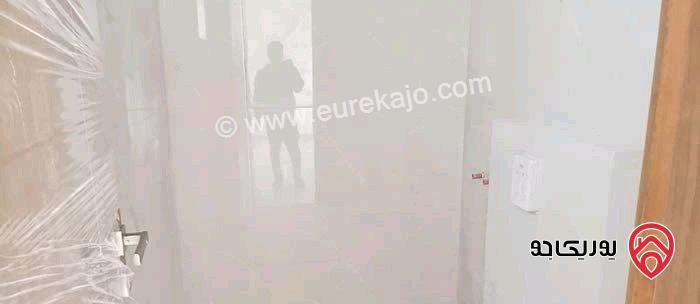 شقة فارغة طابق ثاني مساحة 140م للايجار في عمان - الجبيهة