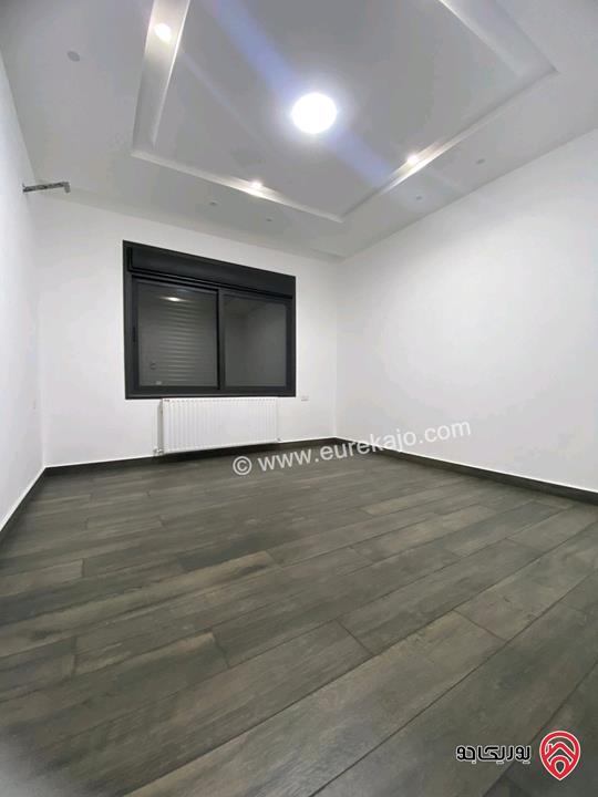 شقة أرضية مساحة 165م داخلي و 20م خارجي للايجار في عمان - طريق المطار