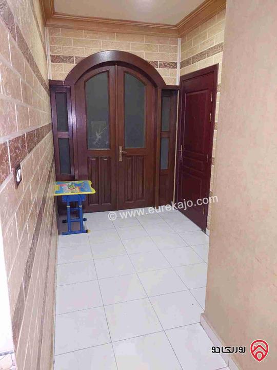 شقة مساحة 200م طابق اول للايجار في عمان - تلاع العلي