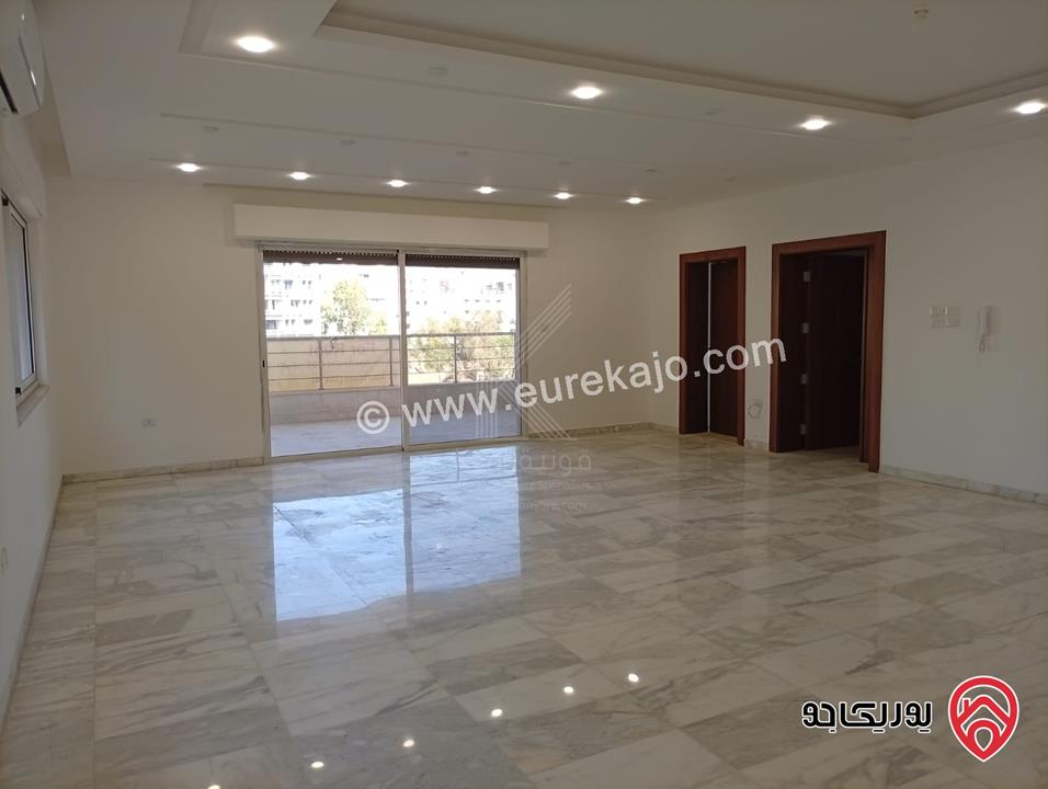 بناية سكنية على ارض 814م للبيع في عمان - عبدون – نظام شقق مستقلة