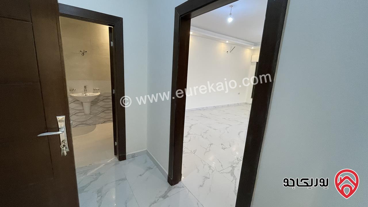 شقة بناء جديد لم تسكن بعد مساحة 178م طابق ثالث للبيع في عمان - مرج الحمام