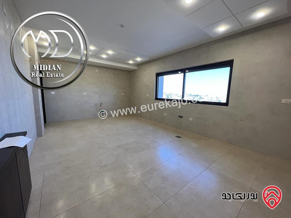 فلل فاخرة للبيع في أجمل مواقع عمان - عبدون مساحات 550م مع تراسات و حدائق جديدة لم تسكن بسعر مميز مع إمكانية الأقساط