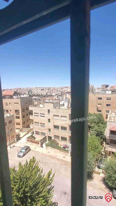 شقة مساحة 176م طابق ثالث للبيع في عمان - ضاحية الرشيد قريبة من شارع الجامعة 