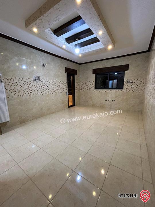 شقة طابقية 253 م للبيع في عمان - الجبيهة ضاحية المنصور المهندسين