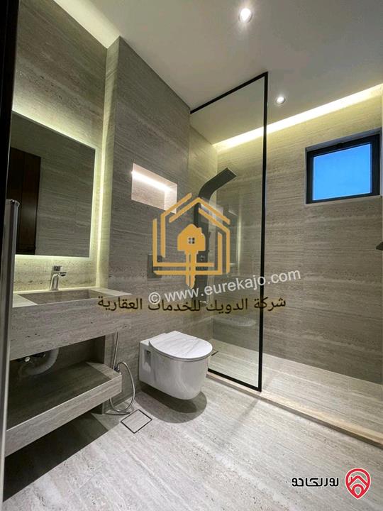 شقة طابق ثالث دوبلكس مساحة 210م لم تسكن للإيجار في عمان - حي الصحابة 