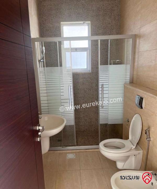 شقة فارغة مساحة 155م داخلي و 30م خارجي للايجار في عمان - ضاحية الرشيد 