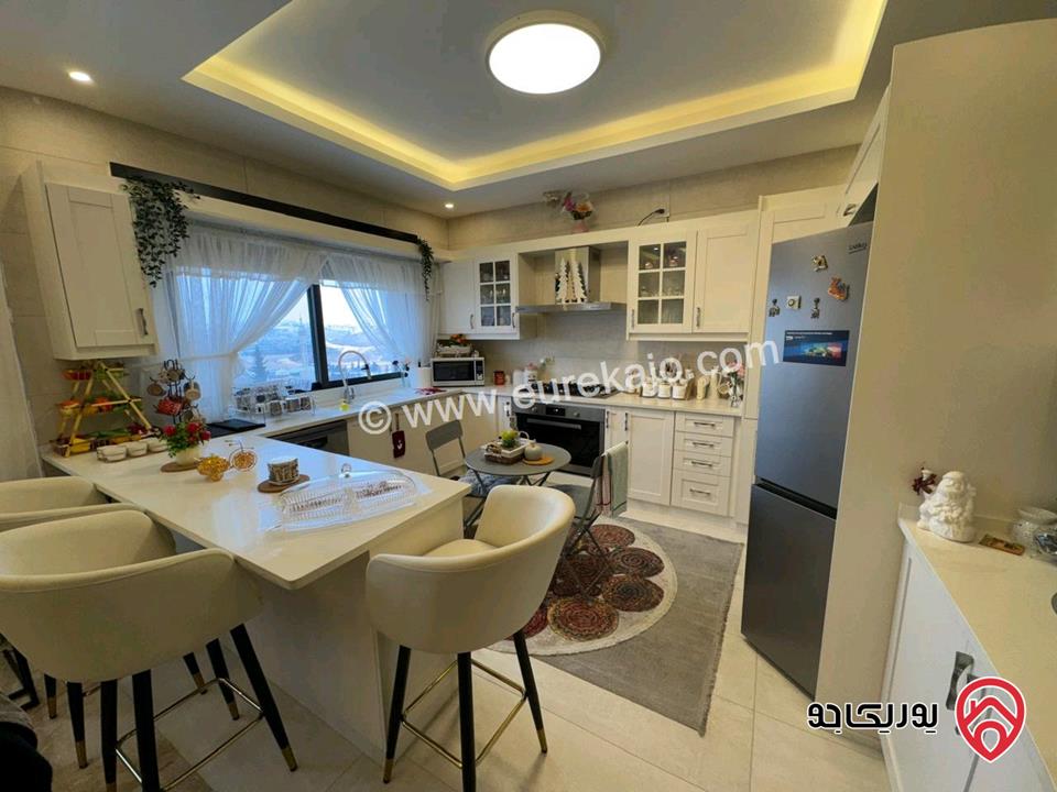 شقة فارغة مساحة 163م طابق اول للإيجار في عمان - طريق المطار 