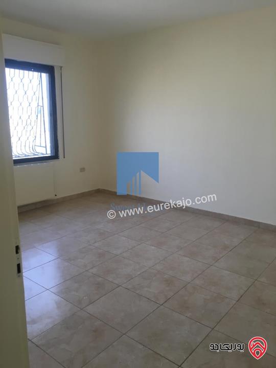 شقة مميزة للبيع في عمان - عبدون طابق اول 130م بسعر مغري