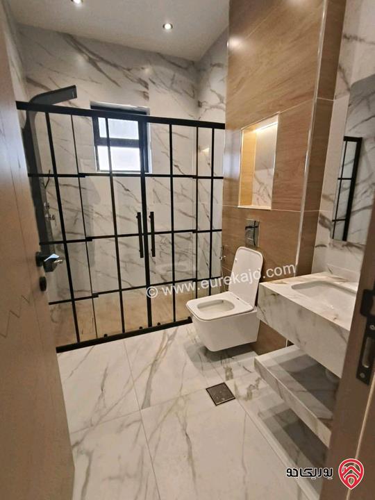 شقة فارغة طابق أول مساحة 160م للايجار في عمان - البنيات 