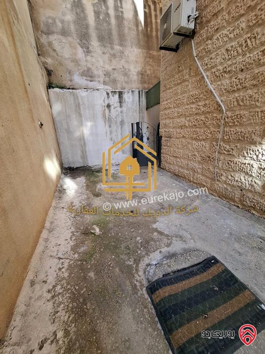 شقة فارغة طابق تسوية 100م للإيجار في عمان - تلاع العلي 