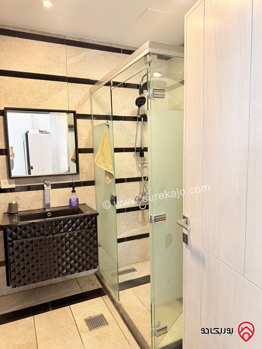 مزرعة مساحة الأرض 904م والبناء 80م للبيع بمنطقة الرشايدة/ جرش بإطلالة خلابة خلف جامعة جرش الأهلية 