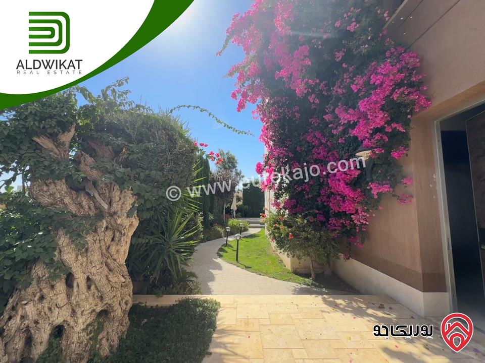 فيلا مستقلة للبيع في عمان - بدر الجديدة مساحة الارض 985م ومساحة البناء 1200م ومساحة الحديقة 400م ومساحة الترس 200م ذات موقع واطلالة مميزة