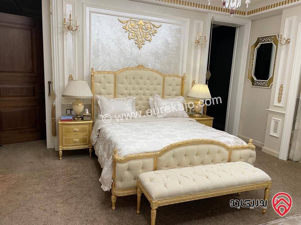 قصر فاخر مساحة البناء 2000م على أرض 2 دونم و 650م للبيع في عمان - دابوق 